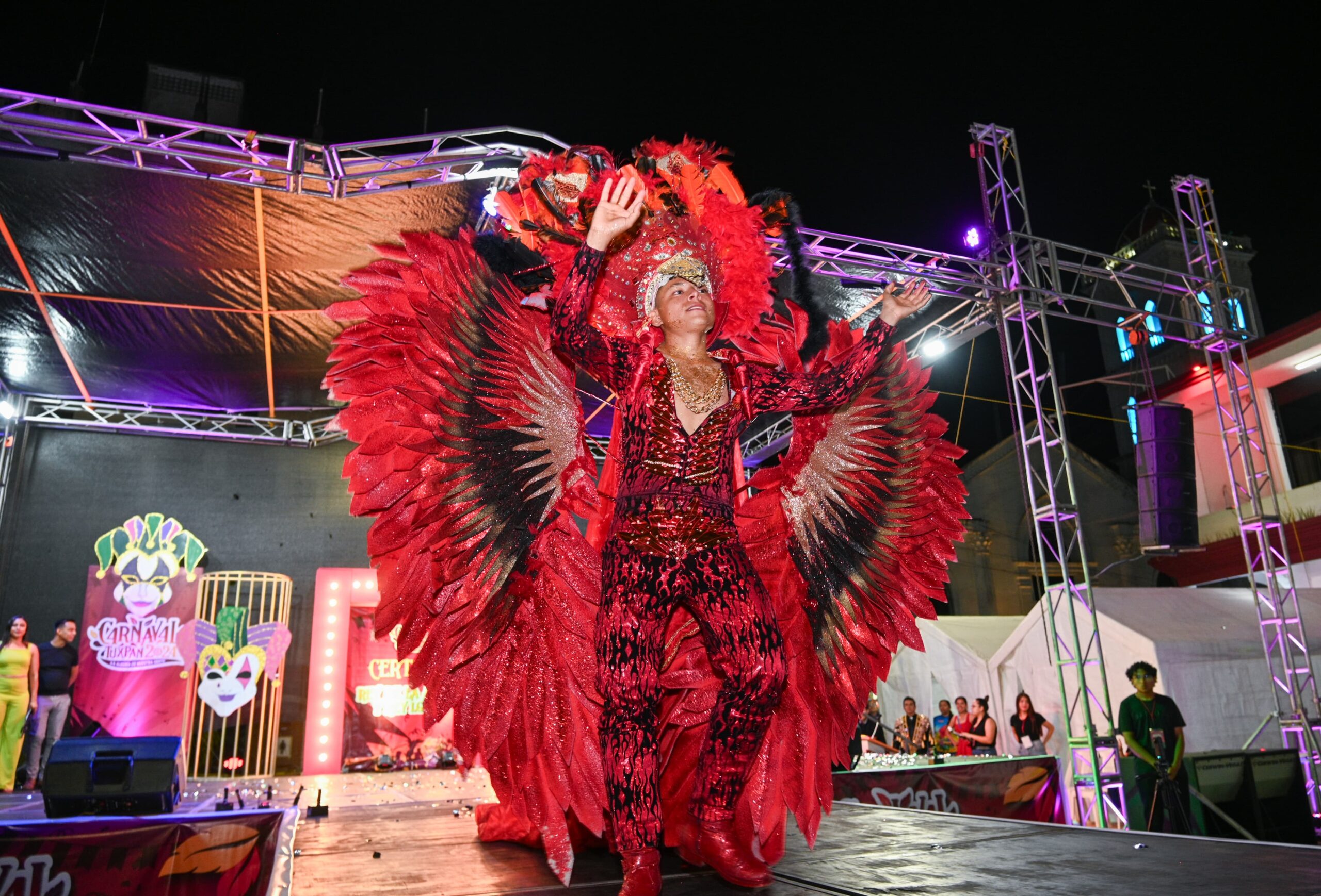 Panchito 1° es Rey de la Alegría y David 1° Rey LGBTQ+ del Carnaval Tuxpan 2024