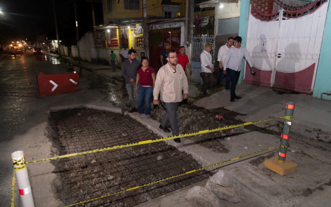 Supervisa alcalde Dr. Jesús Fomperoza el progreso de la rehabilitación en la Av. Insurgentes